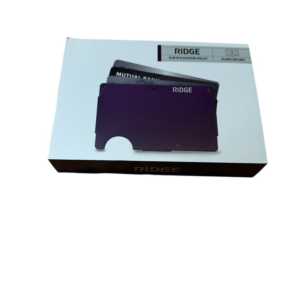 *NWT* Ridge Wallet - Alaska Twilight
